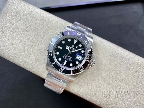 롤렉스 서브마리너 검판 41mm 측면/디테일 이미지