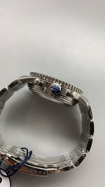 브라이틀링 네비타이머 크로노 상세 이미지 4