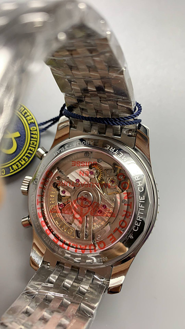 브라이틀링 네비타이머 크로노 상세 이미지 5