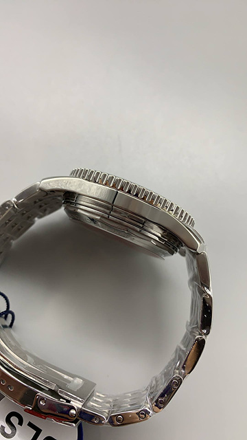 브라이틀링 네비타이머 크로노 상세 이미지 6