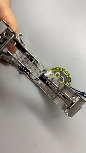 브라이틀링 네비타이머 크로노 상세 이미지 7